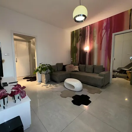 Aparthotelmichalska شقة