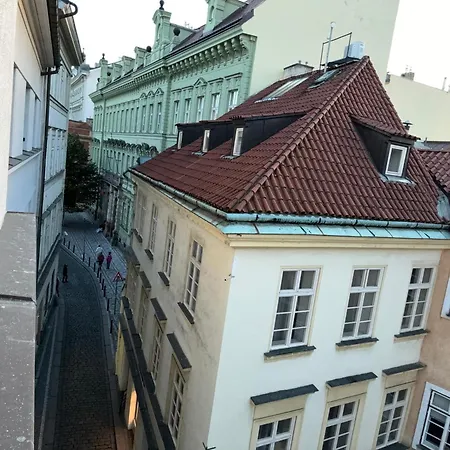 Aparthotelmichalska شقة براغ